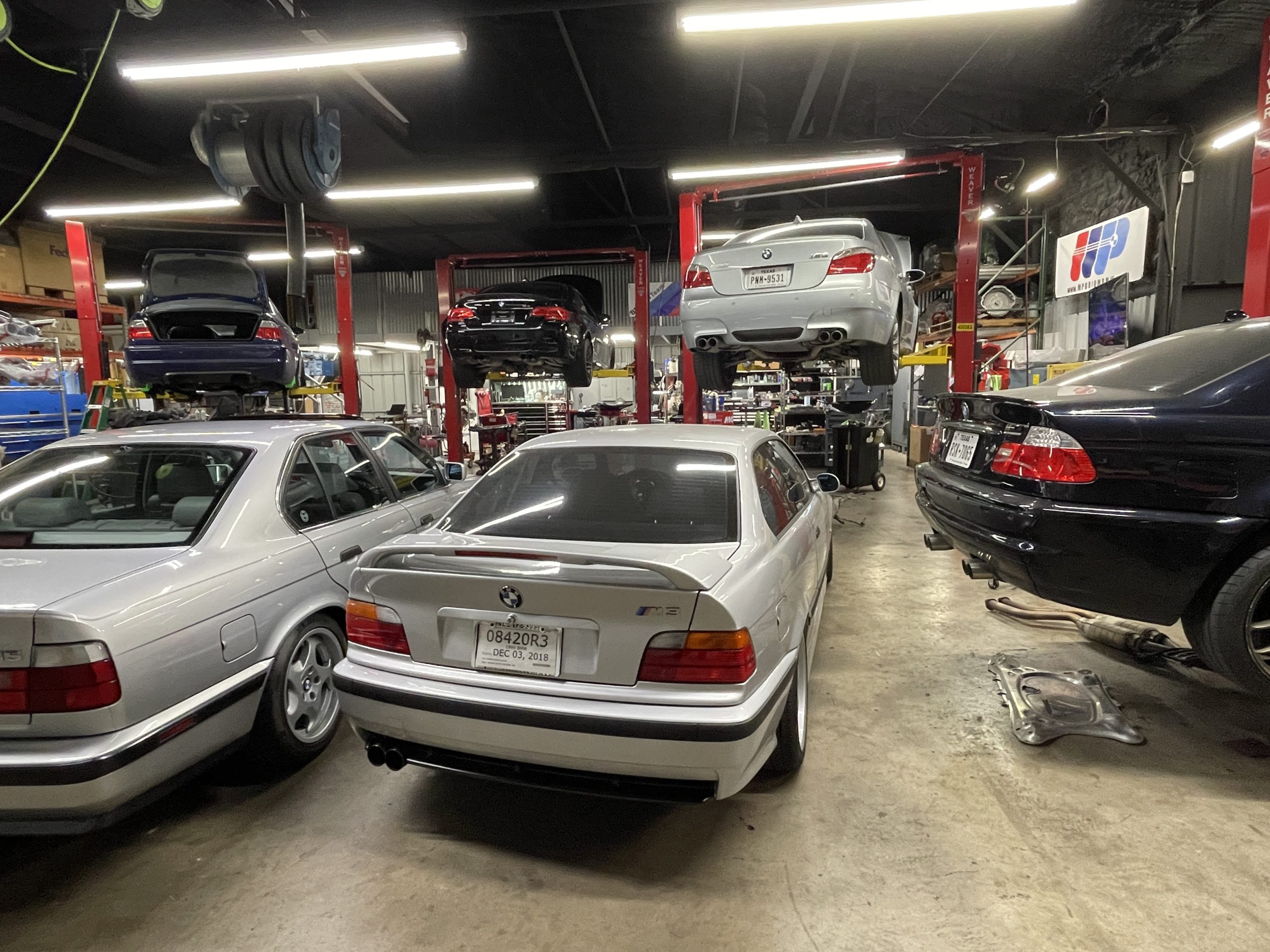 Mporium BMW specialist shop